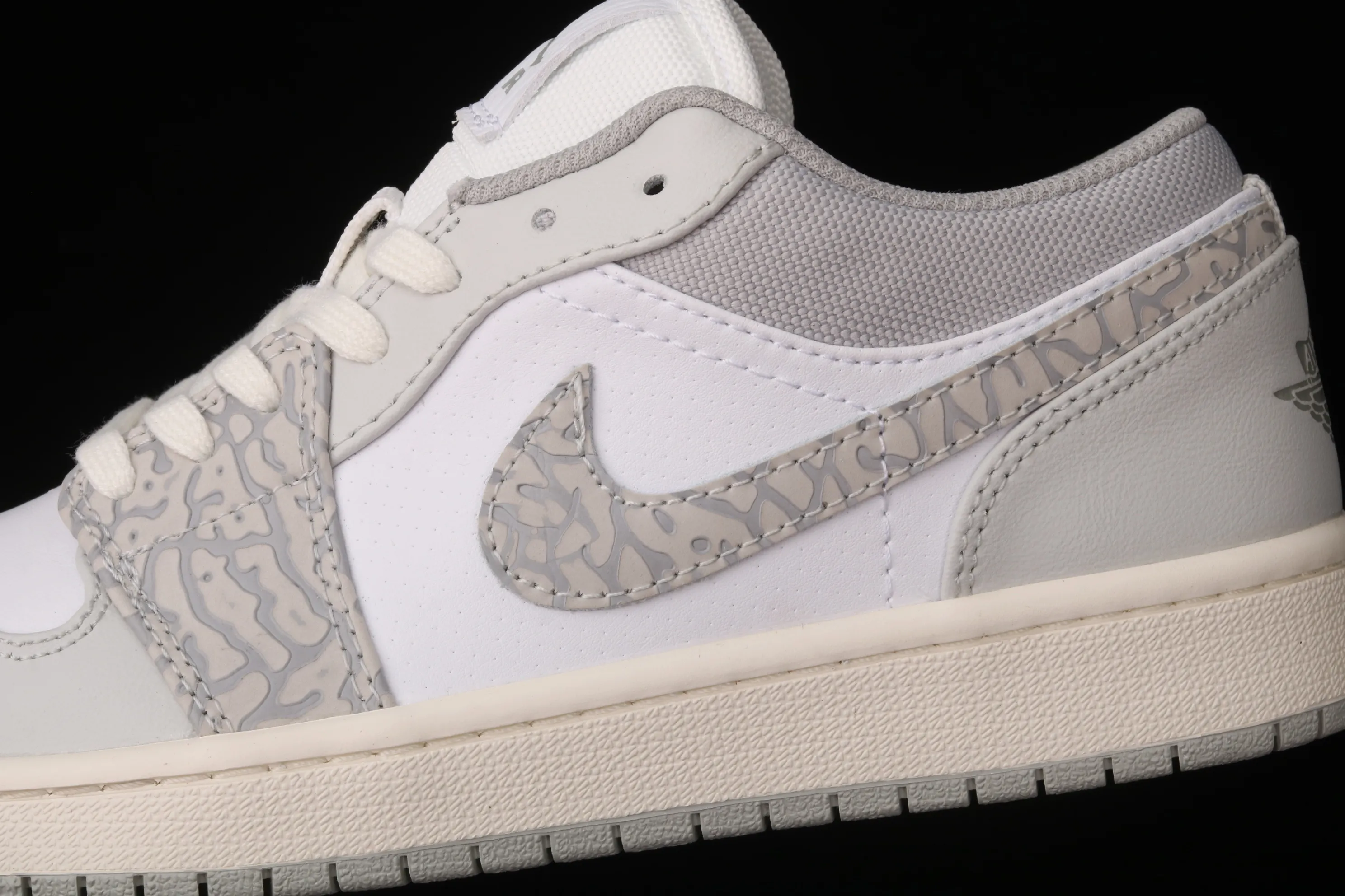 All categories Air Jordan Jordan series basketball shoes Air Jordan 1 Low Air Jordan 1 Low Prm "Elephant Print" AJ1 Joe 1 low white gray crackle pattern DH4269-100